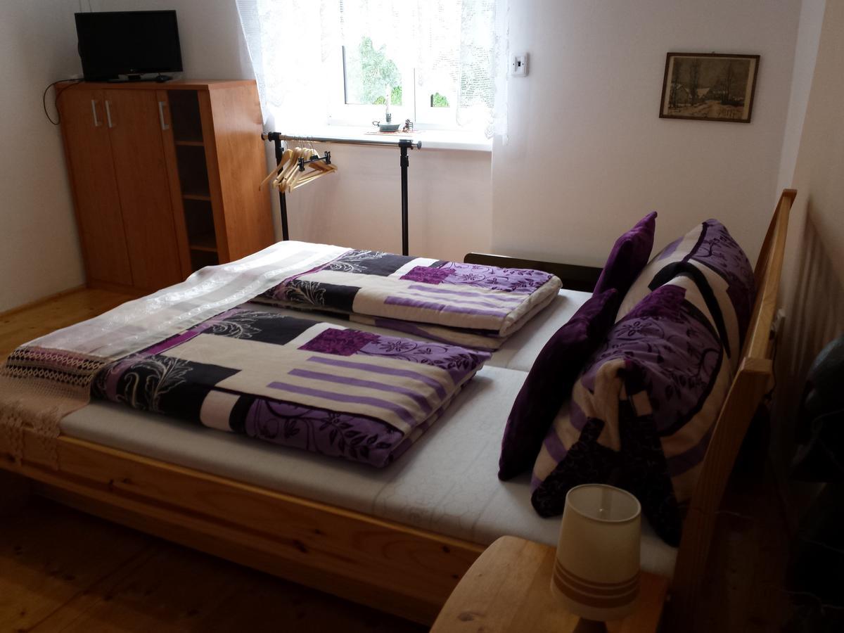 Apartment Anna Cesky Dub Luaran gambar
