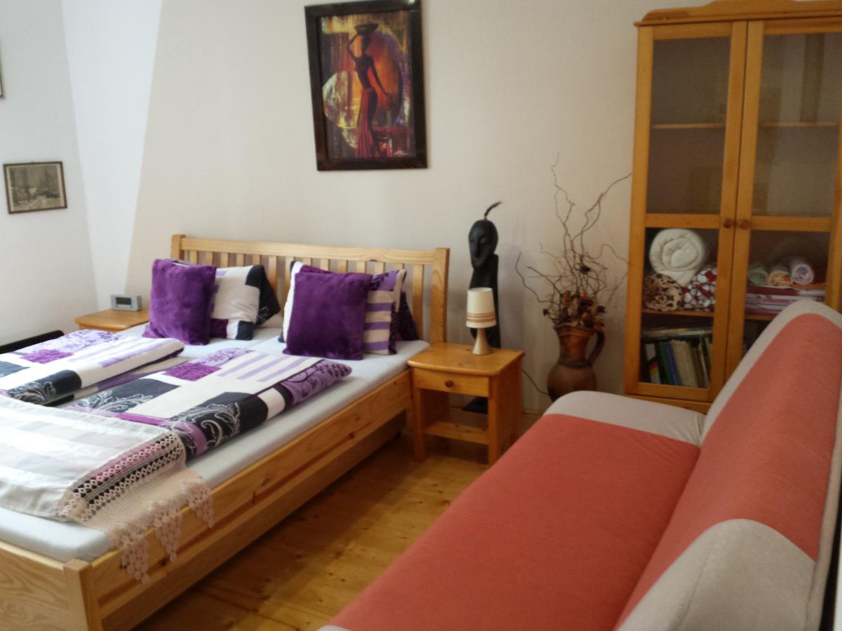 Apartment Anna Cesky Dub Luaran gambar