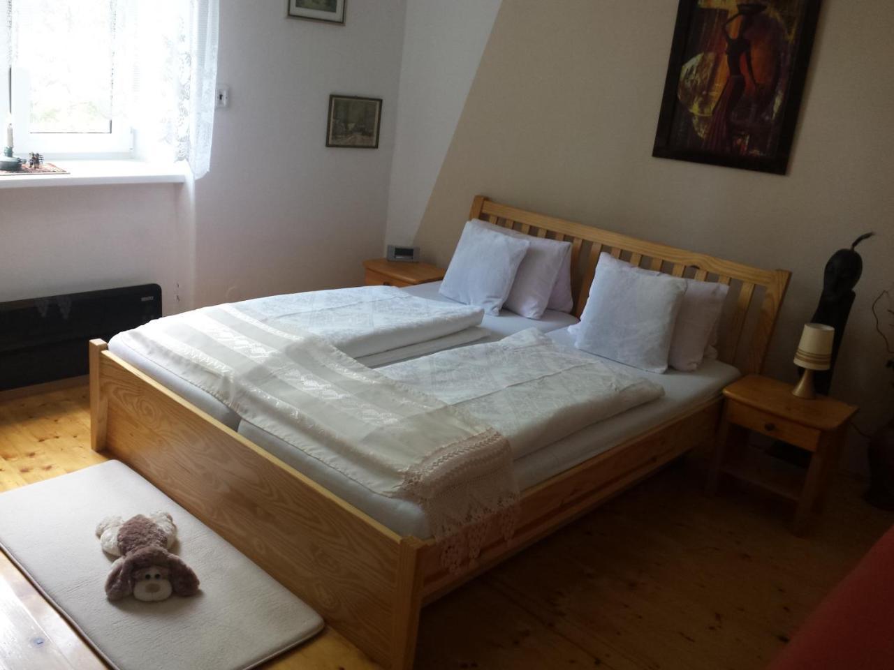 Apartment Anna Cesky Dub Luaran gambar